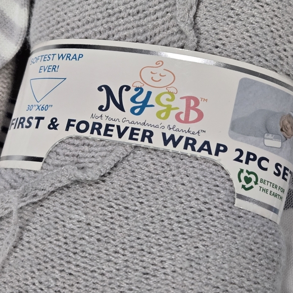 Newborn Bundle - Picture 3 of 5